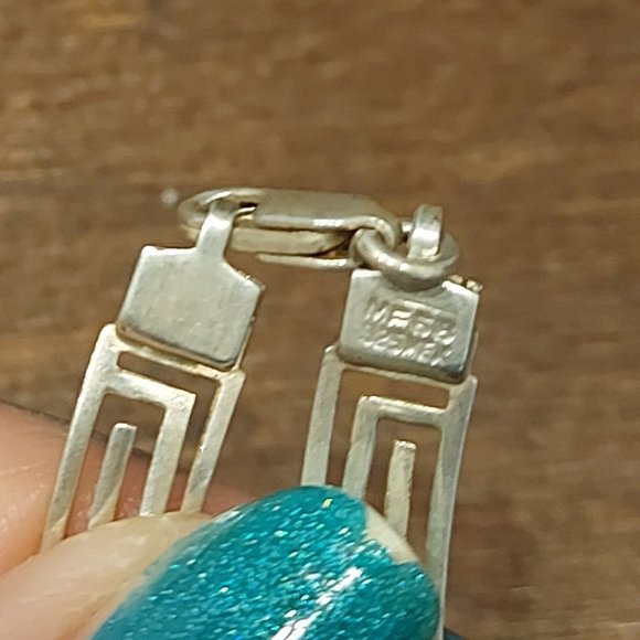 Mexican 925 Silver Greek Infinity Key Necklace - Picture 9 of 9